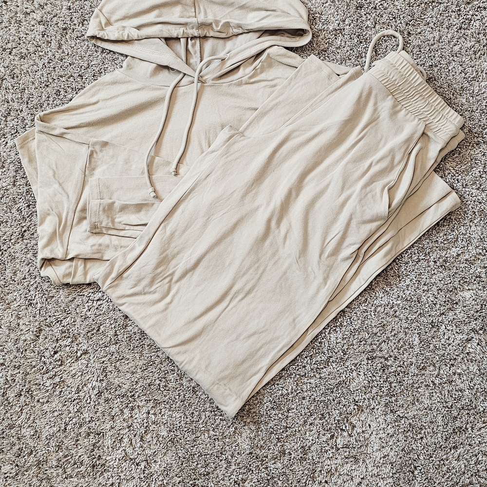 Shop Talulah Cozy Oatmeal Set - Picture 8 of 8